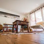 Casa Della By Premium *