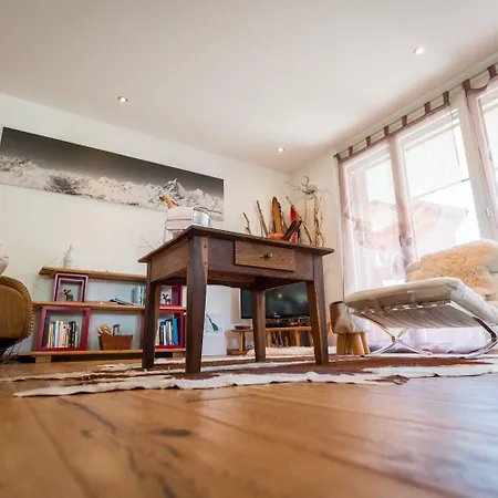 Casa Della By Premium *