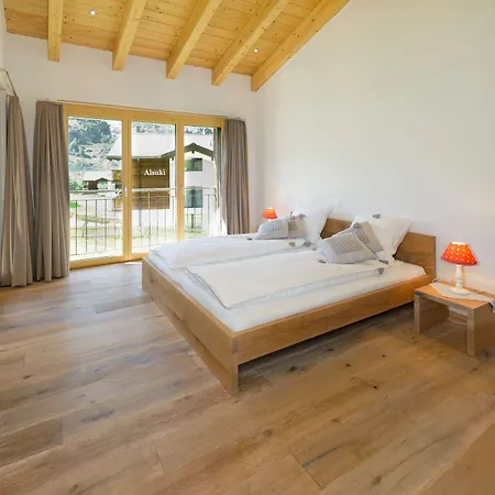 Casa Della By Premium *