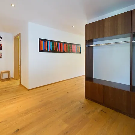 Casa Della By Premium