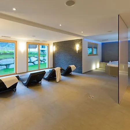 Casa Della By Premium *